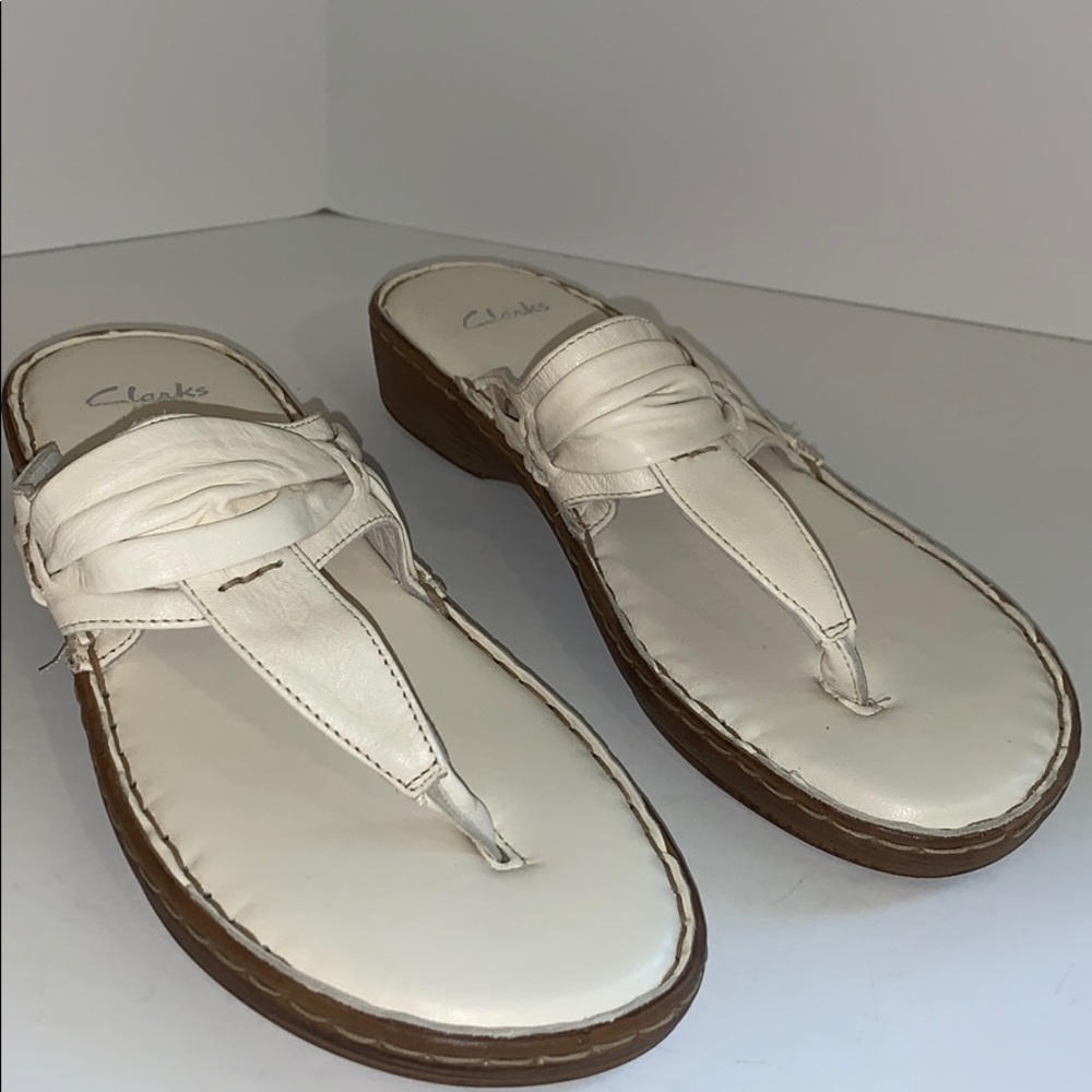 White leather Clark sandals woman’s 7
